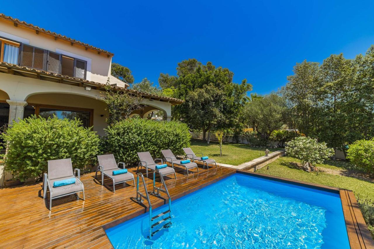 Villa Alcanada Garden Alcúdia Buitenkant foto